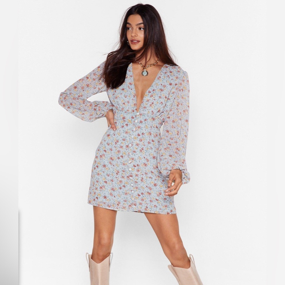 NWT Nasty Gal Light Blue Chiffon Floral Puff‎ Sleeve Mini Dress Size 10